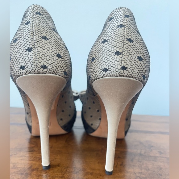 Dior Lace Heels - Picture 3 of 6